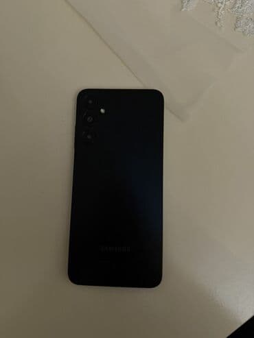 Foto və videokameralar: Samsung Galaxy A400, rəng - Qara — 1