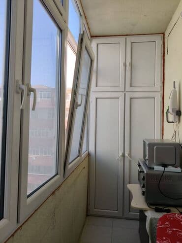 sumqayit 13 mkr: 3 otaqlı, Yeni tikili, m. Həzi Aslanov, 94 kv. m — 3