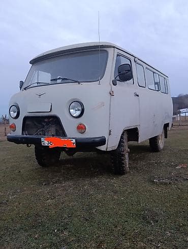 UAZ 452 Buhanka: 2.4 l | 1998 il 350620 km Mikroavtobus