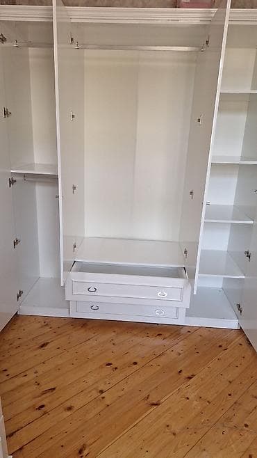 komodlar: Ağ rəngdə bedroom mebel dəsti - 5 qapılı iri şkaf: ortada 2 ədəd tam — 5