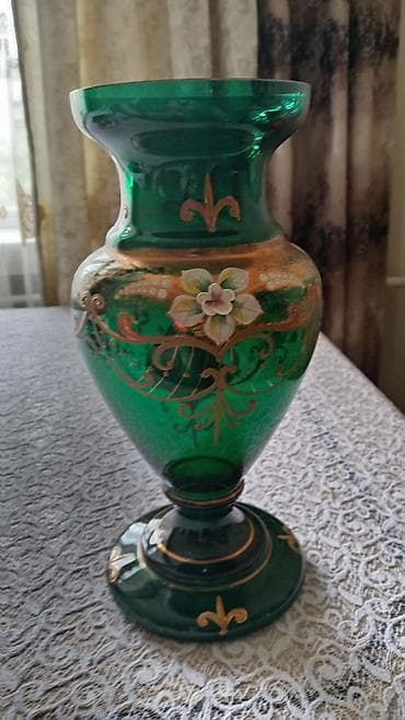 Vazalar: Bir vaza — 2