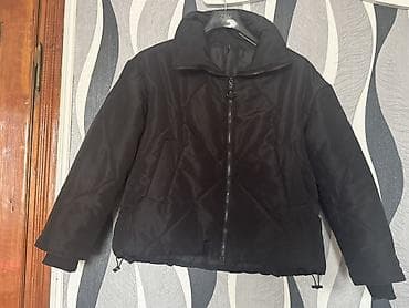 cilbab modelleri: Qadınlar üçün qara qısa şişmə gödəkçə - Ölçü: S (etiketdə göstərilib) — 2