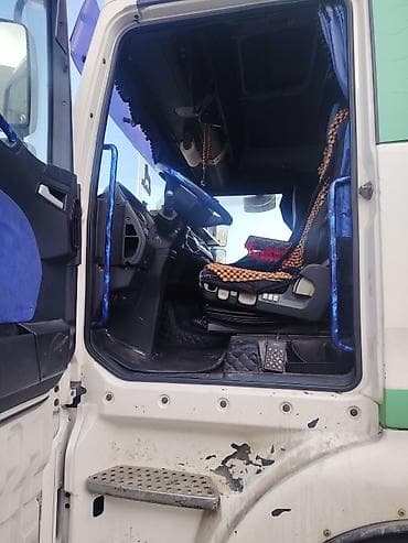 avtobuslar ve xususi texnikalar: MAN TGA 18.430 yük maşını və tentli yarımqoşqu dəst satılır — 1