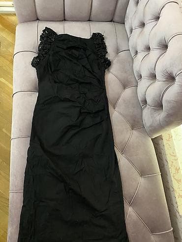 libas: 1.Cehrayi gullu don. Tikdirilib ve 1-2 defe geyinilib.Astari da var — 7