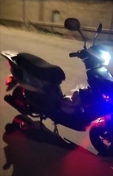 maşı: Salam moped satram problemi yoxdu idyldi her seyi islyir 125 kib — 4