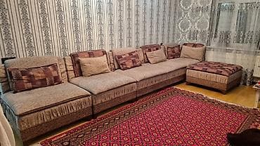 Divan və kreslo dəstləri: İşlənmiş, Künc divan, Divan, Bazasız, Açılmayan — 1