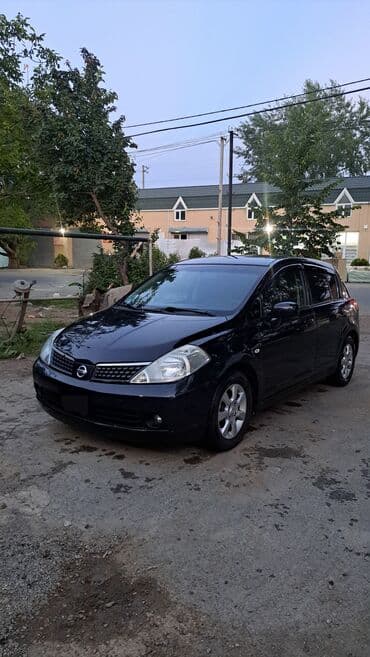 akkumlyator satışı: Nissan Tiida: 1.6 л | 2008 г. Седан — 4