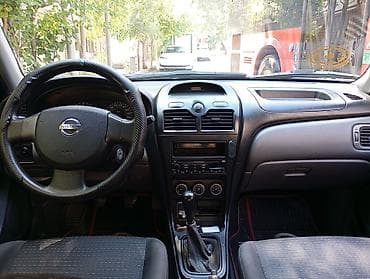 Nissan Sunny: 1.6 l | 2008 il Sedan — 7