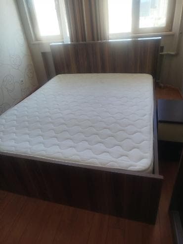 qoz: İki nəfərlik yataq dəsti – çarpayı və döşək - Ölçü: təxmini 160x200 — 2