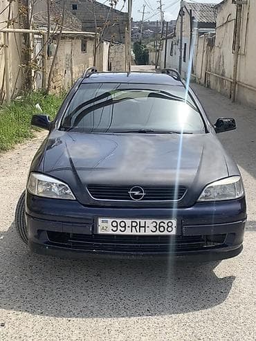 Opel Astra: 1.6 l | 1998 il 316000 km Sedan