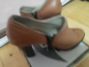 детские кожаные туфли: Туфли, Размер: 36, цвет - Коричневый, Б/у — 7