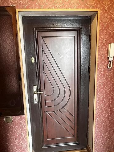 Seyf qapı 115 AZN satılır ölçü 193x83 sm ünvan Nərimanov ✨ Pərvin ✅ lalafo.az -da Seyf qapı 115 AZN satılır ölçü 193x83 sm ünvan Nərimanov ✨ Pərvin ✅