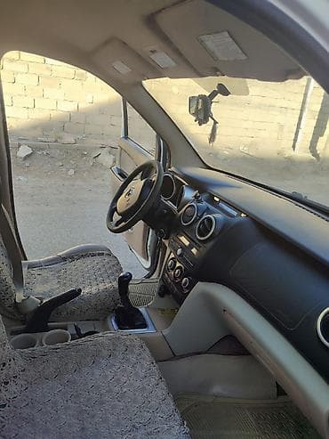 range rover az: Salam masinin xadavoyu yaxsi veziyyetdedir sadece kosmetik islere — 3