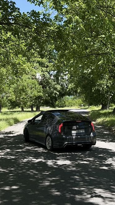 приус 30 кузов: Toyota Prius (ZVW30) hibrid hetçbek - Rəng: tünd boz (metallic) - — 2