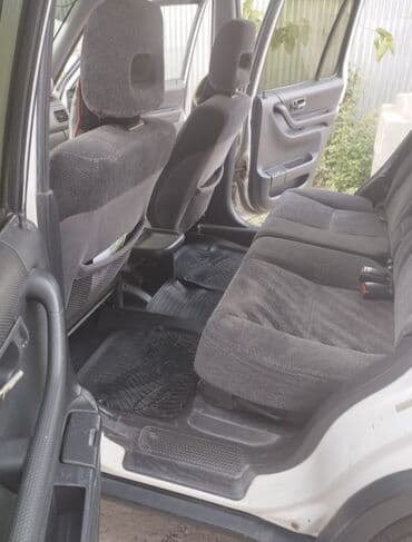 distillə olunmuş su satışı: Honda CR-V: 2 l | 1999 il Ofrouder/SUV — 7