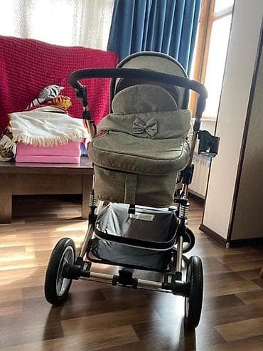 uşağ kravatları: İrada….Kolyaska satilir Qiymet 90 man 360 azn alınıb Çox az — 2