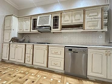 iwlenmiw stullar: Klassik üslubda mətbəx mebeli dəsti - Rəng: krem və qızılı dekor — 8