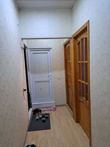 lənd kuruzer ucun led işıq lupası hardan tapmaq olar: Bakı, Qaraçuxur qəs., 2 otaqlı, Köhnə tikili, 60 kv. m — 9