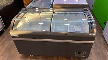 hell soyuducu: Sürgülü şüşə qapaqlı dondurucu vitrini - Geniş həcmli, iki bölməli iç — 1