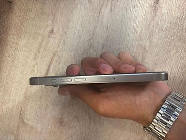 philips xenium 9@9d: IPhone 15 Pro, 128 GB, Desert Titanium, Face ID — 4