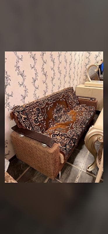 Ev üçün mebel: Di̇van-kravat, İşlənmiş, Açılan, Bazalı, Parça, Ödənişli çatdırılma — 1