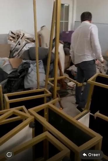 Satılır 9 cür mikrorayon Leylanın arxasında yerləşir. 93kv. Ev — 9