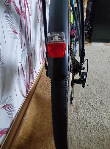 isma velosiped: Şəhər velosipedi Bergamont, 28", sürətlərin sayı: 20 — 9