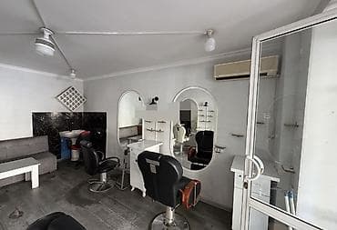 Elimlerde cox ideal yerde hazir salon icare verilir qiynet 750 manat — 2