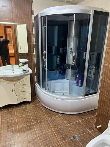 kirayə ev ayliq: Həzi Aslanov metrosunun yaxınlığında 16 mertebeli binanın 6-cu — 7