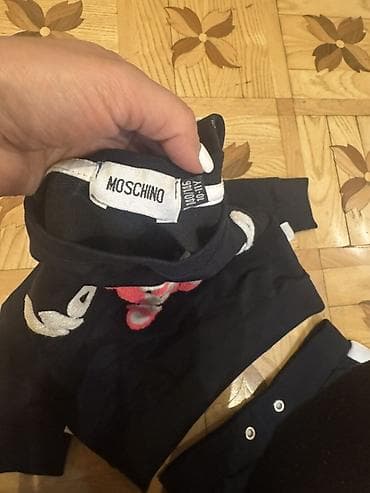 Uşaq üçün iki hissəli idman dəsti – Moschino - Rəng: qara, ağ zolaqlı — 3