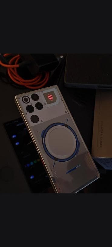 mac pro: ZTE Nubia Red Magic Pro, 512 GB, rəng - Gümüşü, Barmaq izi, İki sim kartlı, Face ID — 1