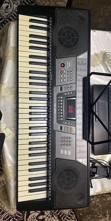 MK-8250 elektron sintezator - 61 klavişa malik portativ klaviatura -