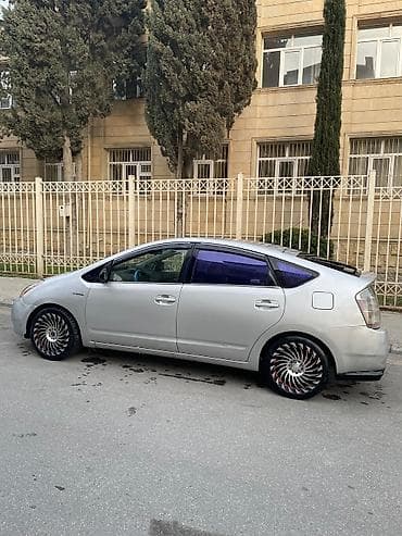 bolt prius: 4 DİSK təkər salamat vəzyətdədi çat svarka yoxdu Təcili satılır — 1