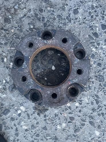 Təkər ara məsafəsi artırıcı (spacer) disk - Material: polad/metal