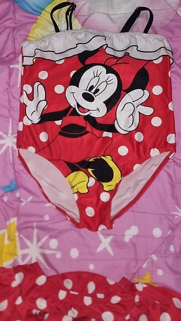 usaq paltarlar: Uşaq üçün Minnie Mouse temalı çimərlik geyimi dəsti - Parlaq qırmızı — 1
