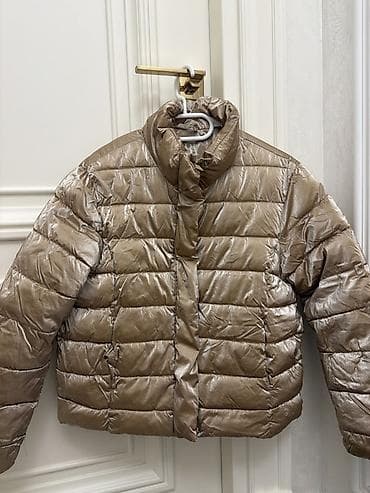 dini geyim: Puxovik kurtka, Zara — 1