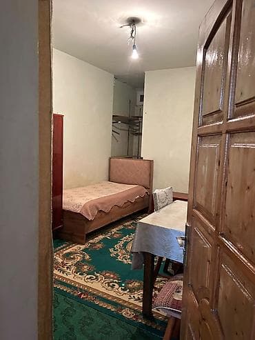 ecemide kiraye evler 2020: Kirayə üçün otaq - Məkan: ayrıca girişli, pəncərə və eyvana çıxışı — 2