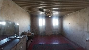 TƏCİLİ SATILIR Xəzər rayonu, Binə qəsəbəsi, Xaqani küçəsi 26 (“Atesin — 10