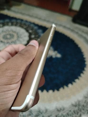 IPhone 7, 32 GB, Matte Gold, Barmaq izi — 3