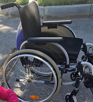 Manual təkərli kürsü - Brend: Ottobock - Korpus: yüngül və davamlı — 1