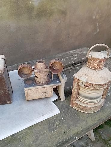 samdanlar ve saat: Antik kolleksiya – metal fənərlər, siqnal qurğusu, - 2 ədəd iri — 2