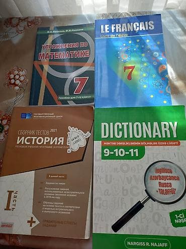 Rus bölməsinə aid kitablar çoxdu testlər,tarix,raboçiy tetradlar — 6