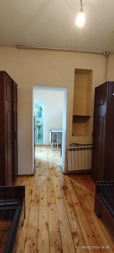 однокомнатная квартира: Avtovagzal metrosu yaxinliginda heyet evi kiraye verilir. Ev — 4