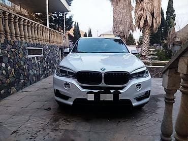 man sat: BMW X5: 2 l | 2017 il Ofrouder/SUV — 3