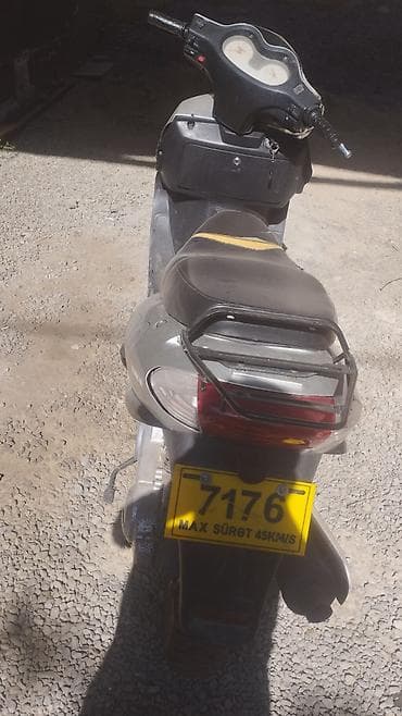 moto n50: Ehtiyat hissəsi kimi satılır belə işləməyinə işləyir rahatdı — 2