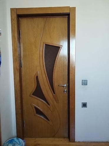 agac qapi: Taxta interyer qapısı – dekorativ şüşəli/model panelli - Material — 2
