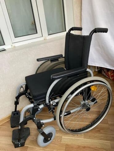 Manual əlil arabası - Yüngül və möhkəm alüminium/metal karkas - Böyük