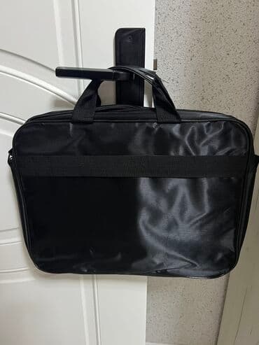 toxunma çanta: Qara rəngli kompüter/iş çantası Təzədir Qiymət :10 manat Əlaqə — 3