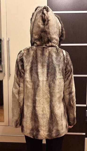 kurklər: Qadınlar üçün təbii xəz kürk Köçlə əlaqədar satılır. - Model: qısa — 4