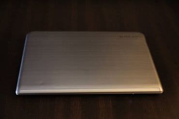 card reader: İşlənmiş Toshiba, 15.6 ", Intel Core i7, 1 TB, Pulsuz çatdırılma — 8